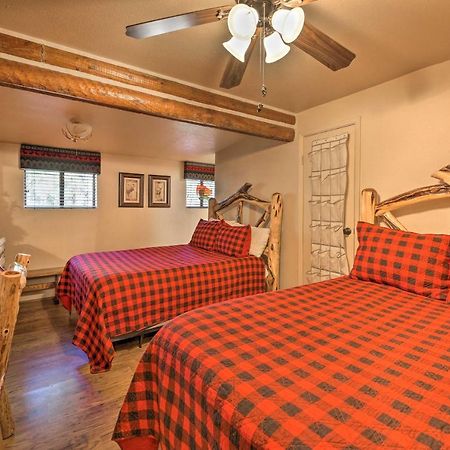Rustic Lakeside Cabin - Family And Pet Friendly! Pinetop-Lakeside Bagian luar foto