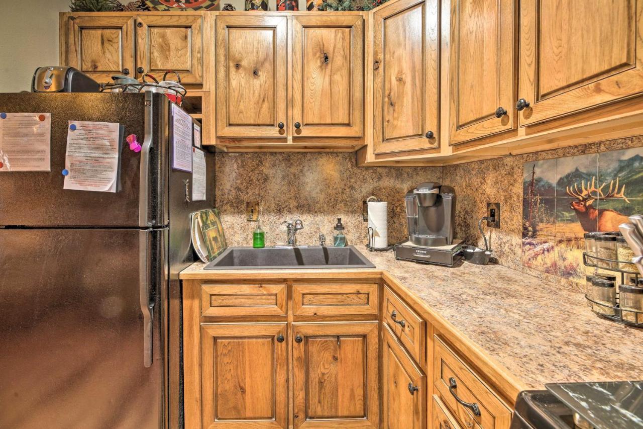 Rustic Lakeside Cabin - Family And Pet Friendly! Pinetop-Lakeside Bagian luar foto
